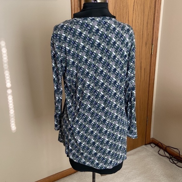 🦄 𝅺lee Round Neck Patterned Top Navy, Green, White size XL - Picture 3 of 6